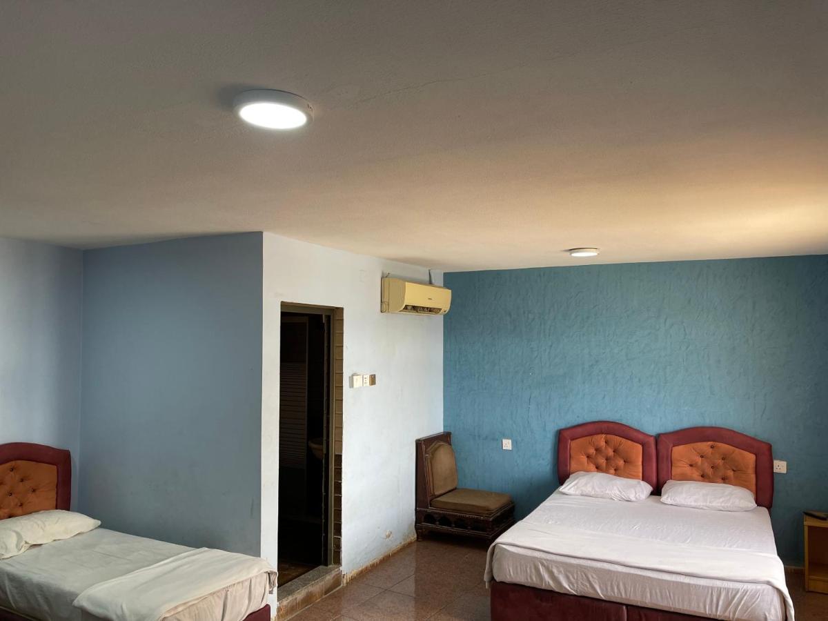 فندق شاطى القمر-Moon Beach Hotel Aqaba Bagian luar foto